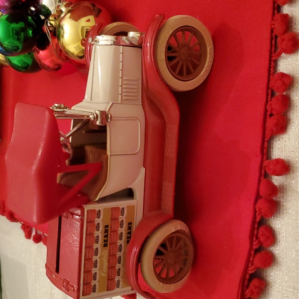 Vintage Campbells Pork&Beans Collector Truck 1989